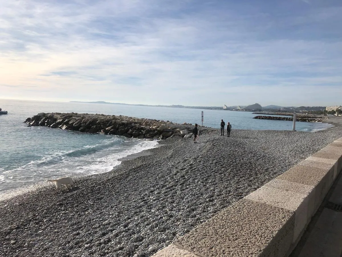 Front De Mer,Plage, Piscine, Parking Cagnes-sur-Mer 0*,