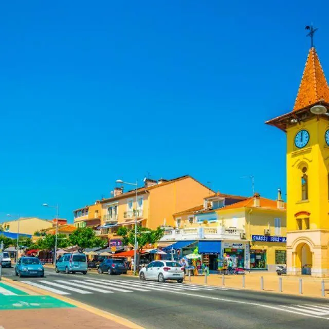 Front De Mer,Plage, Piscine, Parking Cagnes-sur-Mer 0*,  Frankreich